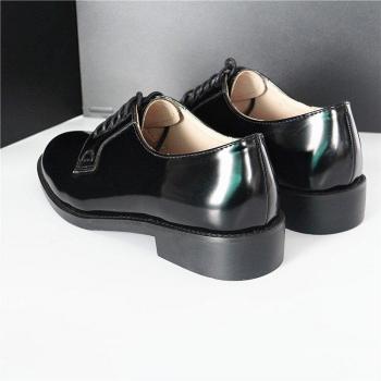 Zapatos Oxford de Estilo Famoso para Mujer