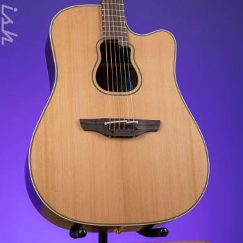 Takamine JTAKGB7C Garth Brooks Model