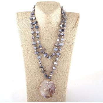 Conjunto de Collar con Concha y Cuentas de Cristal, Diseño Nueva Bohemia