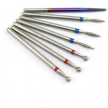 Set Fraises Manucure Diamant 7 pièces avec Rôtière