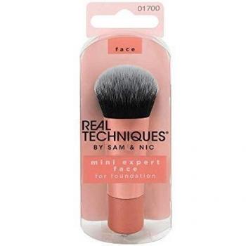 Real Techniques Mini Expert Foundation Brush