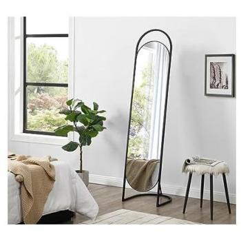 Miroir sur pied en fer