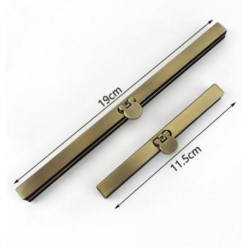 Marco de billetera con borde de metal Meetee, 11,5/19cm