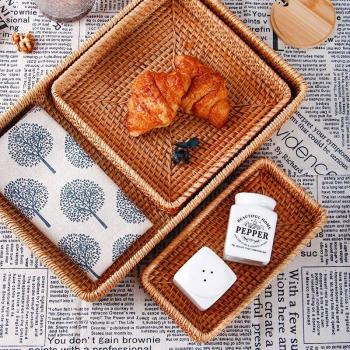 Desktop Display Tray