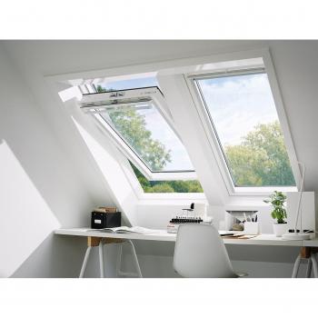 VELUX GGU UK08 0070 White Polyurethane Centre Pivot Roof Window 134 x 140 cm