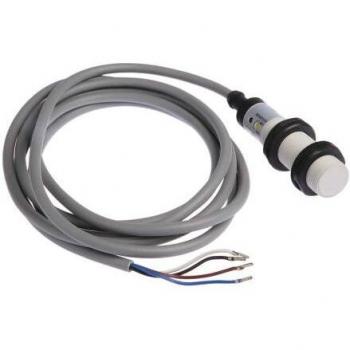 Sensor de Distancia RS Pro 5 mm con Salida NPN M18x1 IP67
