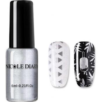 NICOLE DIARY plaque estampage Noël vernis à ongles fleurs et feuilles