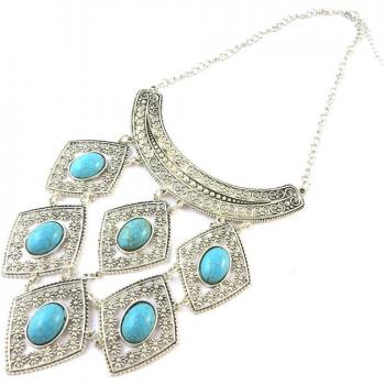 Collier Navajos en Turquoise Argenté – Édition Les Trésors De Lily N7328