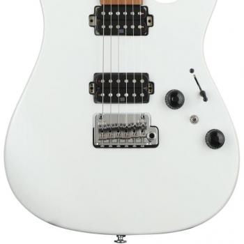 Ibanez AZ2402‑PWF Pearl White Flat – Électro‑guitar (étui inclus)