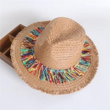 Chapeau de paille Raphia à bord large, décor pompon