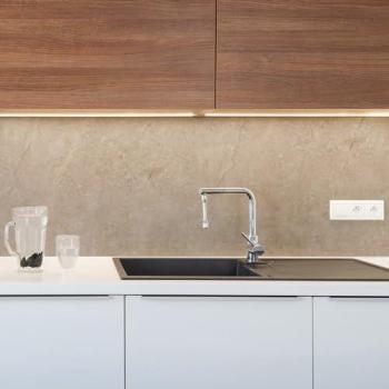 Adesivo Autoadesivo Travertine Stone per Paraschizzi Cucina 260x60 cm, Lavabile