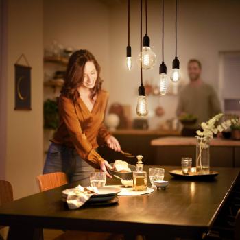 Philips LED Classic 3W (25W) E27 Tropfenform Dimmbar Warmweiß
