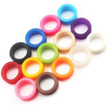 SHGO 50Pcs Silicone Finger Rings for Haircutting Styling Accessories