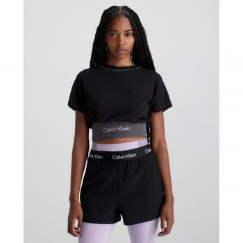Camiseta cropped Calvin Klein mujer para el gimnasio
