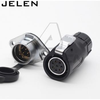Conector impermeable 5 pines XHE20 IP67