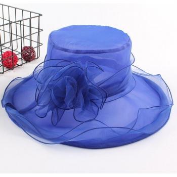 Sombrero de Malla Transparente con Bordado Floral