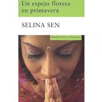 Un espejo florece en primavera