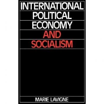 Ingles otros  int political economy and socialism hb  cambridge