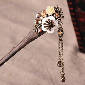 Morkopela Cherry Blossom Bridal Hair Charm