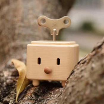 Boîte à Musique Spirale en Bois