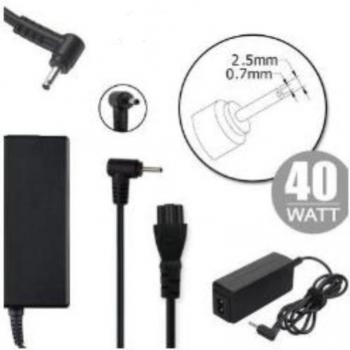 Alimentatore per ASUS 19V 2.1A, connettore 2.5 x 0.7mm