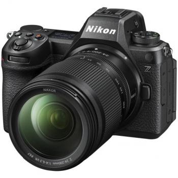 Nikon Z6III + NIKKOR Z 24-200 mm 1:4-6,3 VR