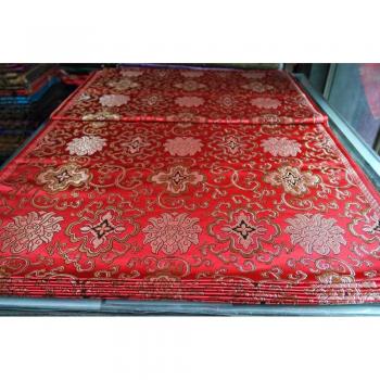 Cheongsam de Espalda Roja y Oro