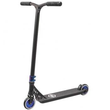 Essenza Scooter Striker