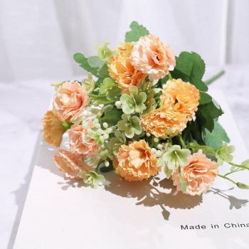 Ramo de Flores Artificiales de Clavel para Bodas