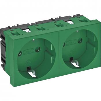 D0 MZGN2 Residential Three‑Outlet Plug Plate