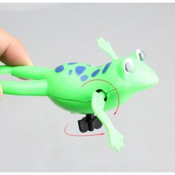 Cute Frog Clockwork Bath Toy