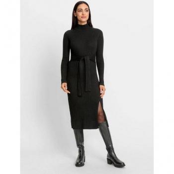 Robe moderne en tricot côtelé