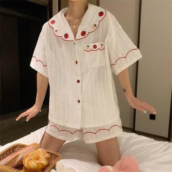 Pyjama Kawaii en coton pour femmes avec broderie de fraises