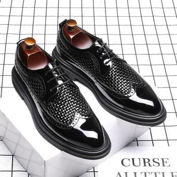 Zapatos Oxford de charol negro para hombres
