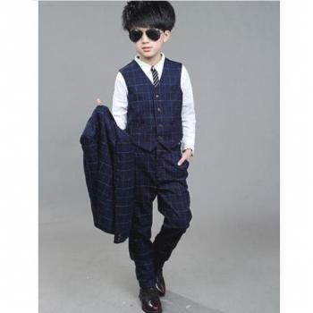 Traje de boda para niño