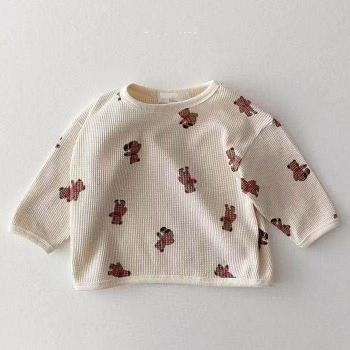 Camiseta de Algodón “Estampado Osito y Gofro”