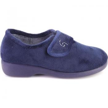 Zapatillas cerradas de casa Garzón 3931 con velcro