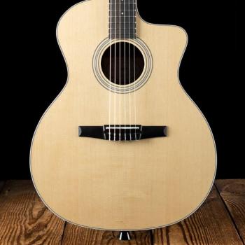 Taylor 214ce-N Grand Auditorium Spruce/Walnut Guitar