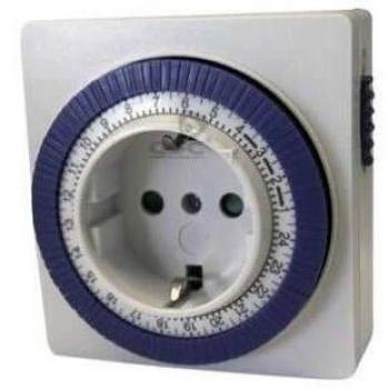 Timer meccanico giornaliero 24 ore 2P + TT 16A GSC 0400270