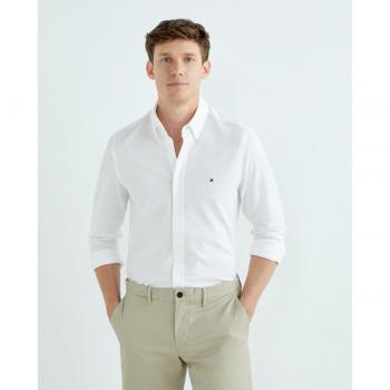 Camisa Tommy Hilfiger con manga larga y ajuste slim fit en blanco