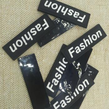 Etiquette PVC 3D moderne