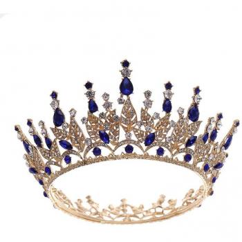 Elegantes Diadem mit Strasssteinen für Hochzeitsfrisuren