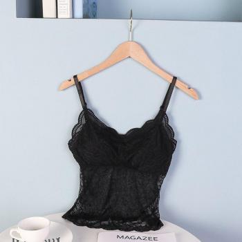 Décolleté en V profond