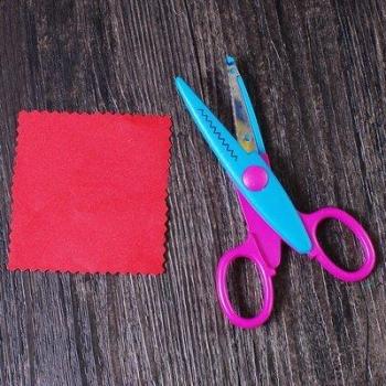 Metal and Plastic Lace Scissors