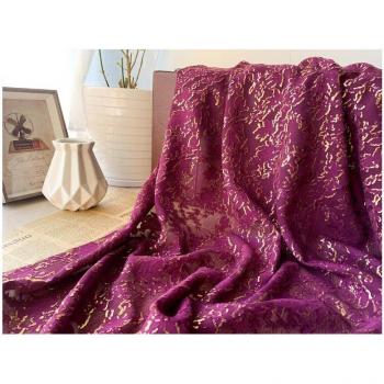 Tissu en mousseline de soie pour robe