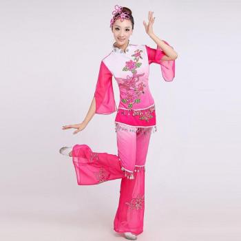 Robe danserie chinois Yangko femme – ensemble scène et éventail