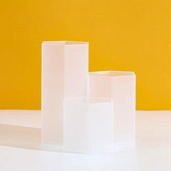 Soporte Estilo 3D para Brochas de Belleza