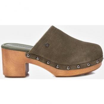 Shoes Zueco marca Carmela para mujer en color verde