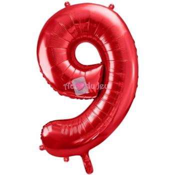 Ballon in Form der Zahl 9