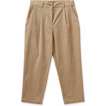 Bitte beachten Sie, dass die Bezeichnung der Produkte in verschiedenen Geschäften leicht variieren kann. Die oben genannten Varianten beziehen sich jedoch alle auf das gleiche spezifische Produktmodell und dessen Merkmale